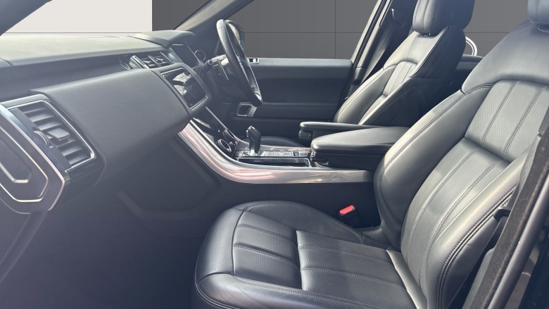 Land Rover Range Rover Sport 2.0 P400e HSE Dynamic Black 5dr Auto Estate